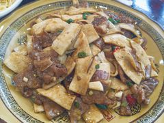 -老来福·非遗酸汤兔(凯旋路店)