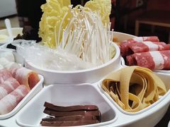 -鸡遇虾煲干锅火锅(小寨金莎店)
