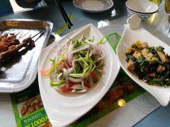 -马尔龙新疆饭店·清真(瑞景店)