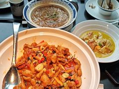 -凤凰湘语·平价海鲜餐厅(浦东旗舰店)
