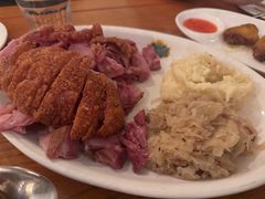 -普兰达德国餐厅·德式脆皮烤猪肘·自酿啤酒(观唐店)