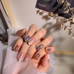 -米小兔美甲美睫