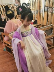-盘子女人坊古装写真摄影(厦门总店)
