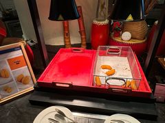 -亚龙湾希尔顿自助餐厅·海鲜·烧烤·沙滩BBQ·现场乐队