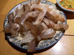 -大众跷脚牛肉馆·非遗传承单位(峨眉山店)
