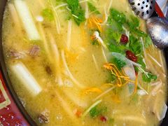 -牛得很·鲜牦牛肉烧烤·牛羊肉菌汤锅(康定店)