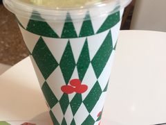 霸气橙子-奈雪的茶(大连新玛特店)