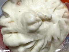 黑猪肉香菇大包-和善园手工大包子(常德路店)