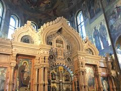 -滴血救世主教堂