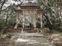 -灵岩山风景区