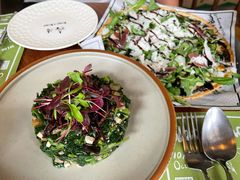 黑鸡纵菌菠菜-Blac+Blac(中海环宇荟店)