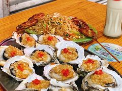 -蚝哥花姐湛江烤生蚝(美丽湾市场店)
