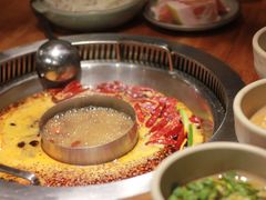 -城墙拐拐火锅(三峡广场黑金冠店)