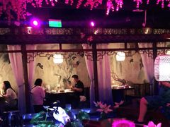 -韵秋荷(宝山龙湖天街店)