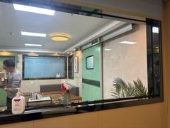 -半岛宠物医院24小时·内窥镜·牙科·碎石中心(府城大道店)
