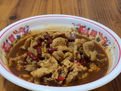 -老三样·美食研究中心(世贸路店)