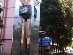 iphone_upload_pic-上海外国语大学(虹口校区)