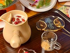 -月亮眼花园餐厅书吧酒吧