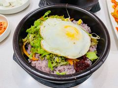 石锅拌饭-秀男家米肠汤饭