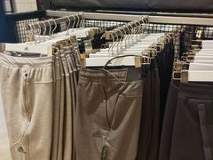 -adidas(滔搏朝阳大悦城店)