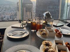 -Hi City·城市之巅