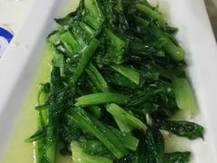 -鑫悦楼煎蟹·16年海鲜大排档