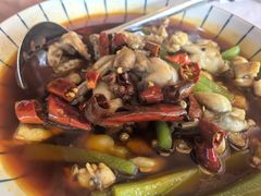 -龙门阵茶屋川菜馆(武康路店)
