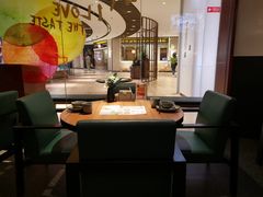 大堂-青年公社烤鸭(宝杨宝龙广场店)