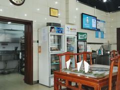-壹条龙饭庄台基厂店