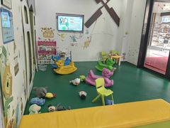 -雅悦齿科(顾村公园店)