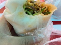 -老王芙蓉蛋卷饼(万达店)