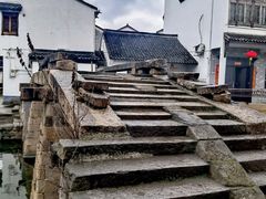 -丝绸小镇荻港古村