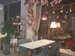 -荣耀.西式融合餐厅(留云湖店)