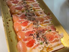 -大呲花丹东海鲜烤肉(梅林店)