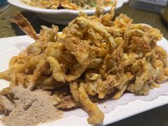 -老码头黑皮肘子锅包肉(赣水路店)