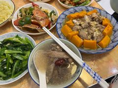 -家家月嫂育婴师育儿嫂(龙岗直营店)