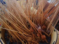 -拈签一笑黄牛肉辣卤串串
