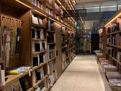 -茑屋书店(天目里店)