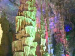 -泰安地下龙宫景区