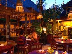 -DiAtas by Art Cafe Bumbu Bali