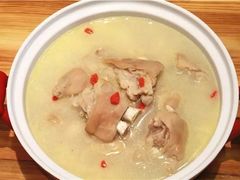 -自贡盐帮菜·玩辣餐厅(樱花园西街店)