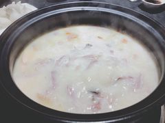 -大匠工房古船木艺术餐厅·猪肚鸡专门店(长白仙岛店)