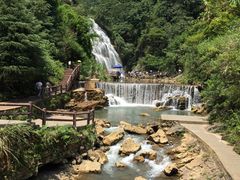 -华蓥山天意谷景区