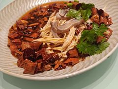 腐竹炝蘑菇-新吉士·上海菜(浦东LCM置汇旭辉店)