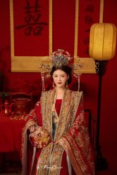 -罗马经典婚纱摄影·轻奢化定制