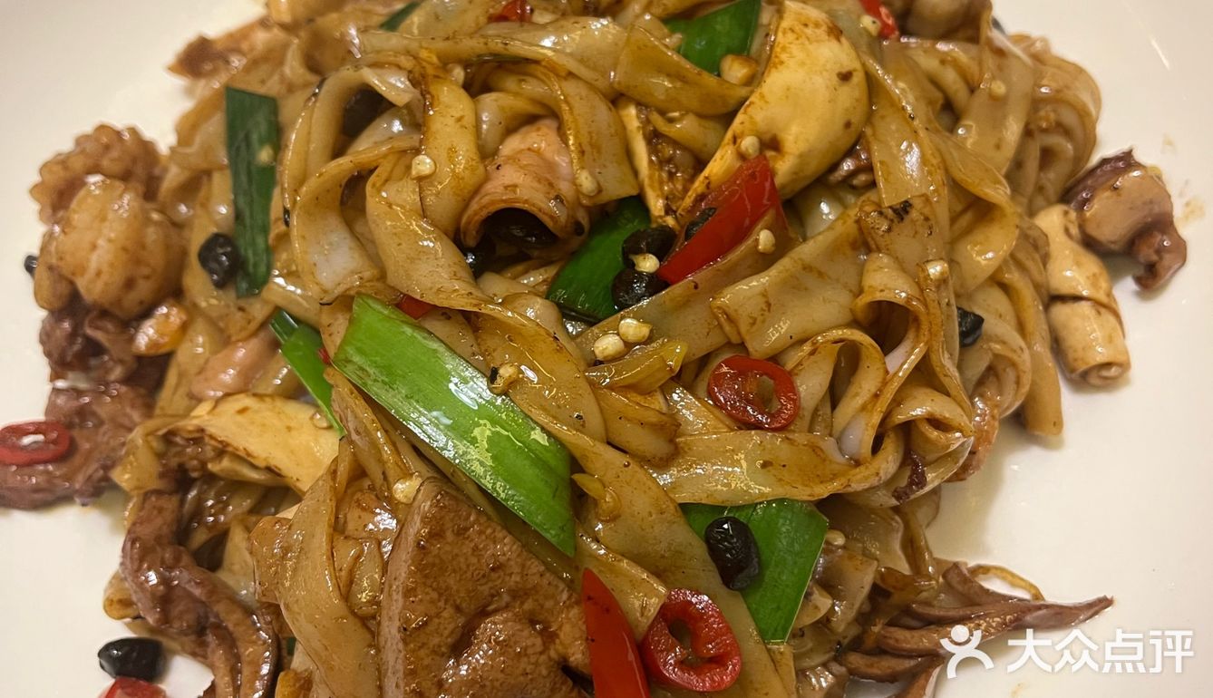 从食材到蘸料都很完美[比心]