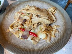 -半山腰·云南菜(侨福芳草地店)