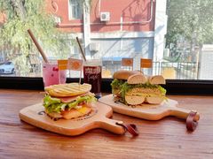 -Catch Bagel(芳草地店)