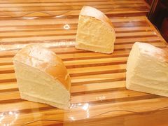 -Bread Talk 面包新语(荟聚店)