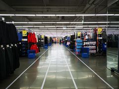 -迪卡侬(西三旗店)